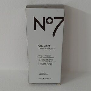 No7 City Light Tinted Moisturiser and Dark Circle Corrector Set FAIR